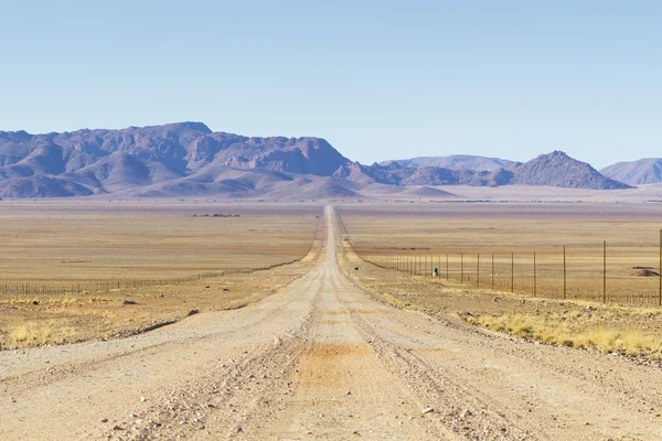 El D707, carretera panorámica a través de las montañas Tiras, Namibia —  Fotos de Stock