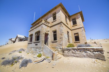 Terk edilmiş evler Kolmanskop, Namibia