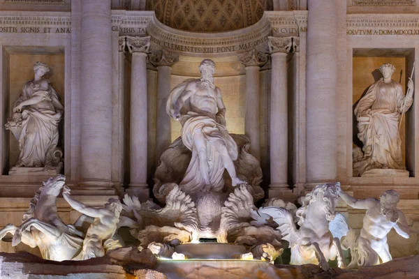 Róma Olaszország December 2020 Trevi Fountain Night Róma Olaszország — Stock Fotó