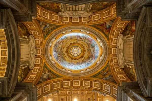 Rom Italien December 2020 Detalj Domedagen För Peterskyrkan Rom Italien — Stockfoto