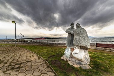 Puerto Natales, Şili - Almirante Montt Körfezi, Chielan Patagonya 'daki Pasifik Okyanusu suları, Magallanes Bölgesi.