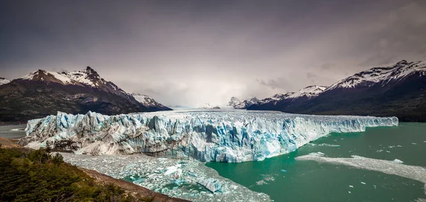 Úžasný Výhled Ledovec Perito Moreno Ledovec Modrý Led Národním Parku — Stock fotografie