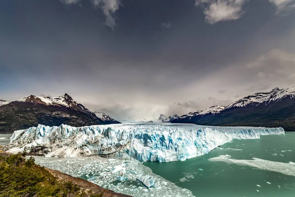 Úžasný Výhled Ledovec Perito Moreno Ledovec Modrý Led Národním Parku — Stock fotografie
