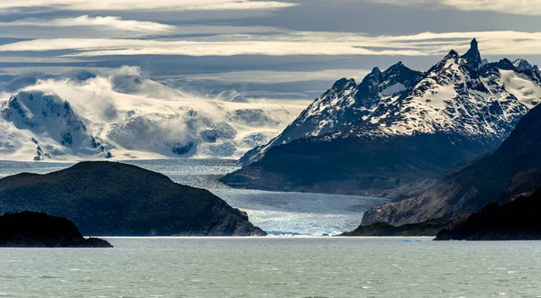 Veduta Del Ghiacciaio Del Lago Grigio Dell Isla Los Hielos — Foto Stock