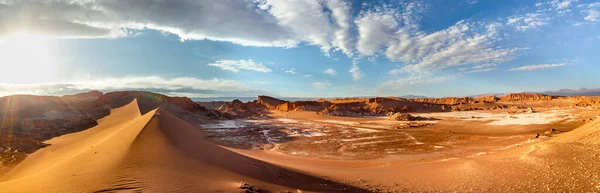 Ay Vadisi, Valle de la Luna, gün batımında, Atakama Çölü, Şili, Güney Amerika