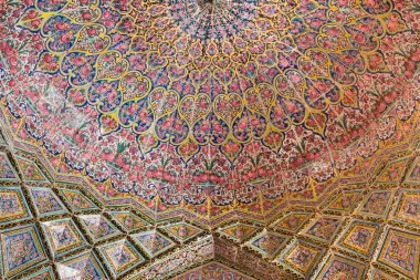Nasır el-mülk Camii