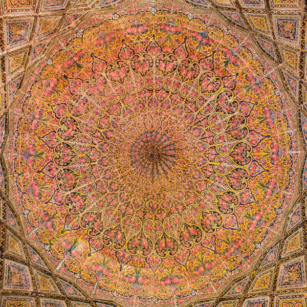 Nasir al-mulk Moschee in siraz, iran — Stockfoto