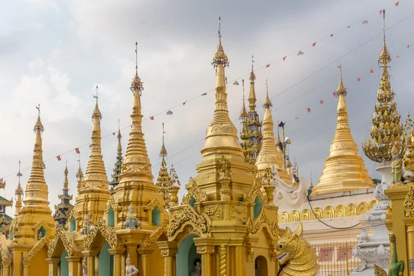 Shwedagon Pagoda, Rangún, Myanmar —  Fotos de Stock