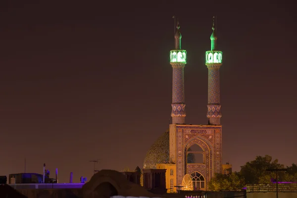 Vista de Yazd en la noche — Foto de Stock