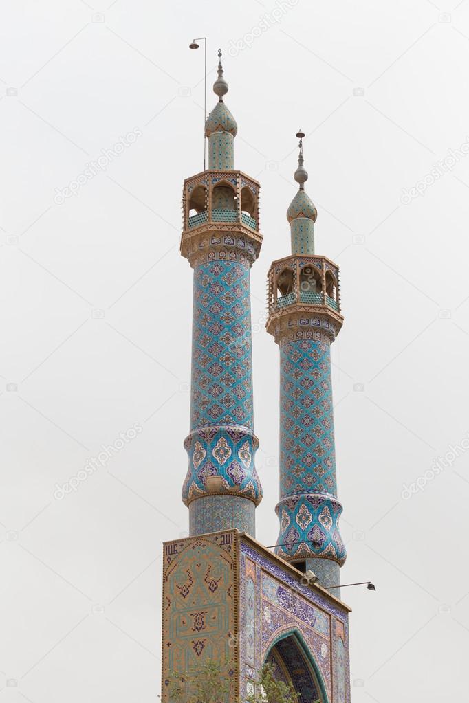 Jame Mosque of Yazd, in Iran. The mosque is crowned by a pair of