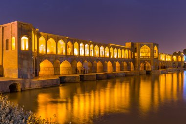 Antik Khaju köprü, (Pol-e Khaju), Isfahan, İran'ın