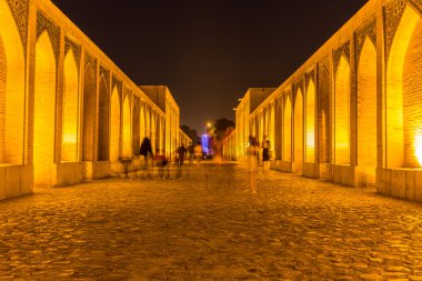 Antik Khaju köprü, (Pol-e Khaju), Isfahan, İran'ın