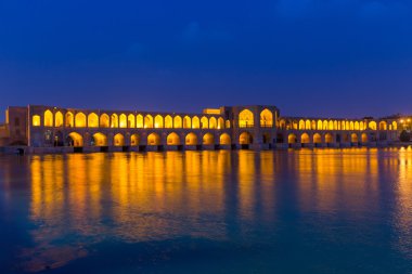 Antik Khaju köprü, (Pol-e Khaju), Isfahan, İran'ın