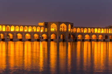 Antik Khaju köprü, (Pol-e Khaju), Isfahan, İran'ın