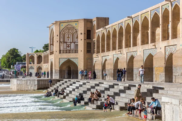 L'antico ponte Khaju, (Pol-e Khaju), a Isfahan, Iran — Foto Stock