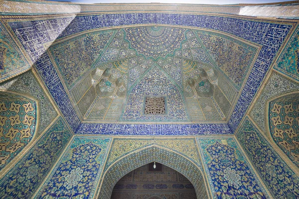 Медресе-е-Чахар Багх, Исфахан, Иран . — стоковое фото