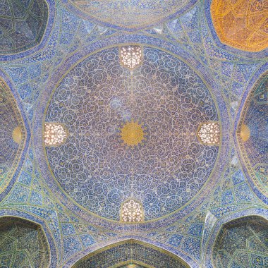 Medrese-ye-Chahar Bagh, Isfahan, İran'ın. 