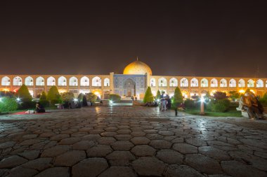 Şeyh Lütfullah Camii Nakş-ı Cihan Meydanı Isfahan, İran'ın