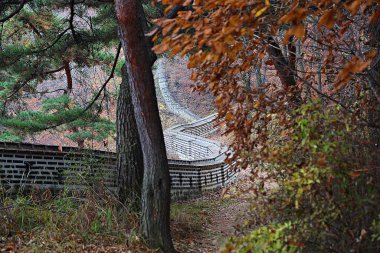 Burası Kore 'deki Namhansanseong.