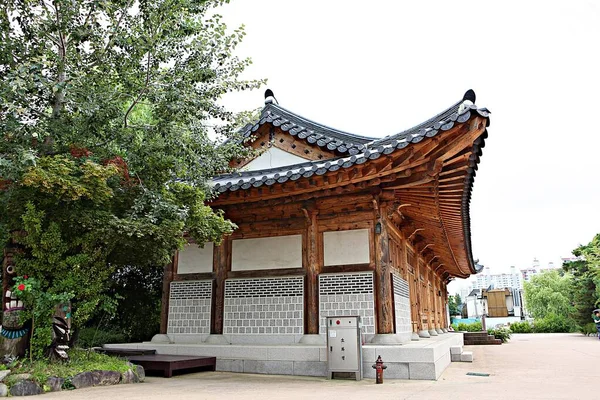 ここは韓国の伝統的な家で — ストック写真