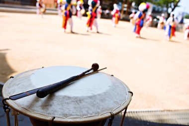 Kore geleneksel perküsyon enstrümanı