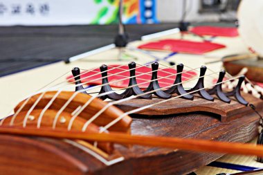 Kore geleneksel perküsyon enstrümanı
