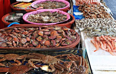 Kore 'nin deniz ürünleri pazarı.