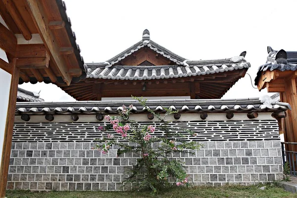 Традиционный Корейский Дом — стоковое фото