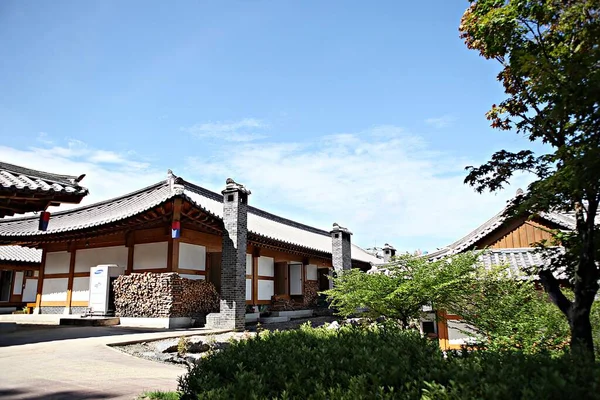 Est Une Maison Traditionnelle Coréenne — Photo