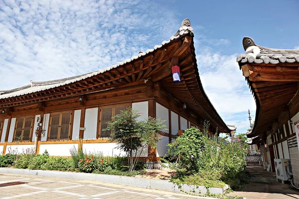 Традиционный Корейский Дом — стоковое фото