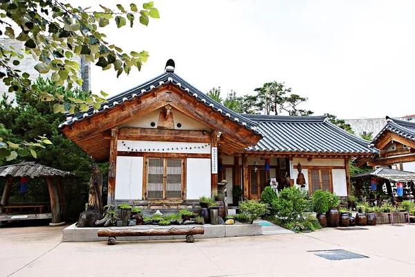 Традиційний Корейський Будинок — стокове фото