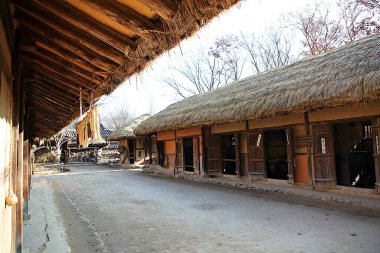 Burası Kore halk köyü.