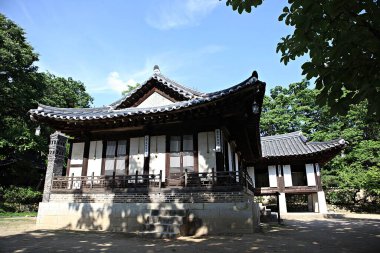 Burası Kore halk köyü.