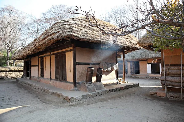 Este Pueblo Folclórico Coreano —  Fotos de Stock