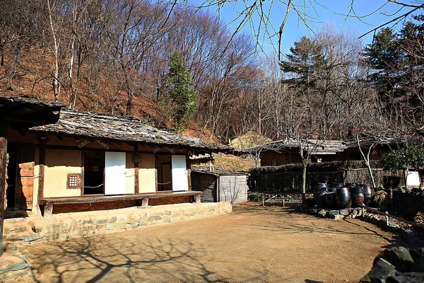 ここは韓国の民俗村です — ストック写真