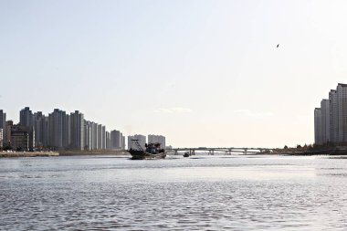 Bu bir Kore balıkçı teknesi.