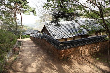 Bu Kore 'deki bir Budist tapınağı.