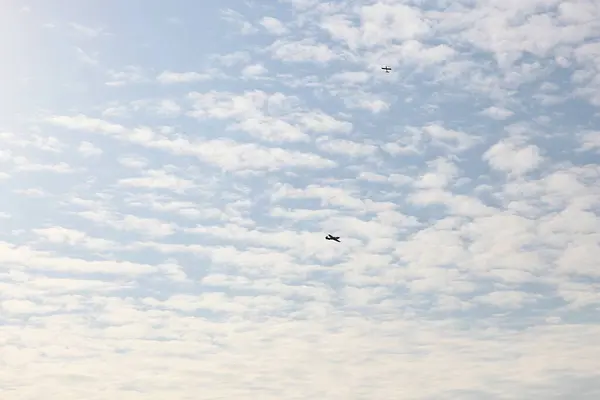 Modelo Avião Voando Céu — Fotografia de Stock