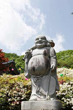 Bunlar Kore tapınakları.