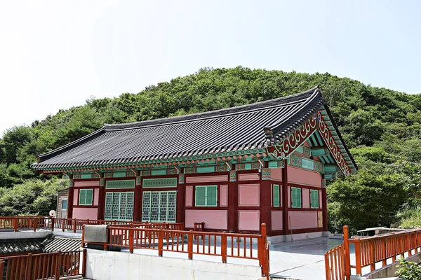 韓国にある仏教寺院で — ストック写真