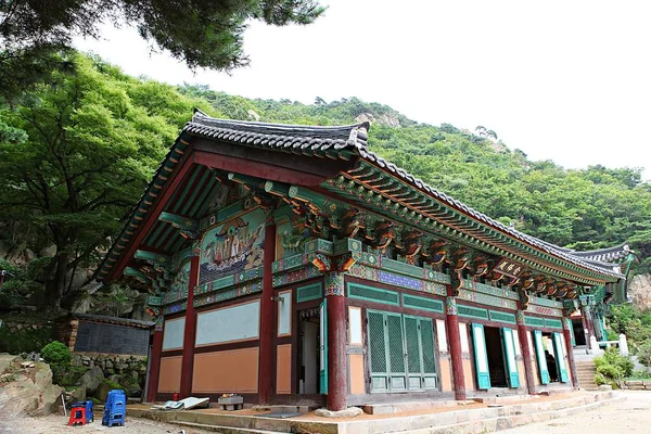 它是韩国的一座佛教庙宇 — 图库照片