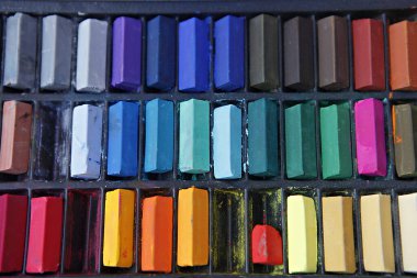 Renkli suluboya paleti, kapat