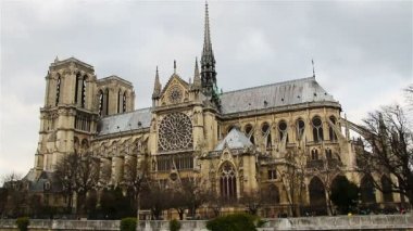 Notre Dame de Paris, Notre Dame Katedrali olarak da bilinir. Paris, Fransa.
