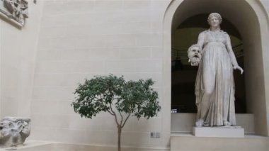 Paris, Fransa - 22 Mart 2016: Paris'te Louvre, Yunan Galeri. Fransa.