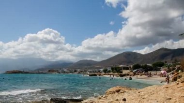 Yunanistan. Hersonissos. Girit Adası. Hızlandırılmış plaj üzerinde.