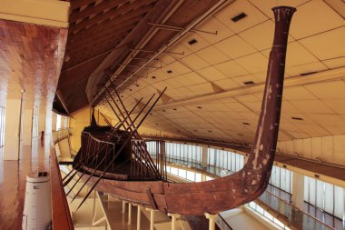 Khufu gemi. Antik Mısır'dan tam boyutlu gemi