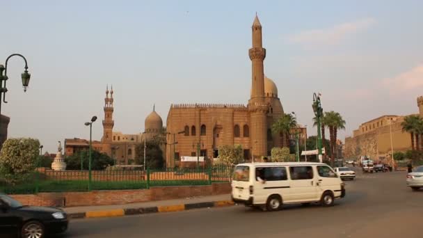 Dans les rues du Caire le soir . — Video