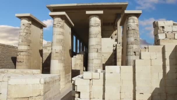 Ancient temple near the pyramid of Djoser. Egypt. Time Lapse. — Stock Video