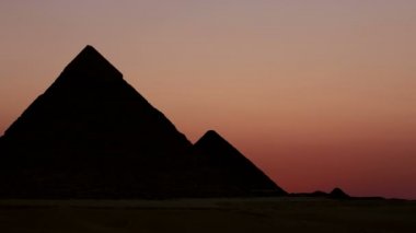 Timelapse. Sunrise Cheops Piramidi üzerinde. Giza Mısır.