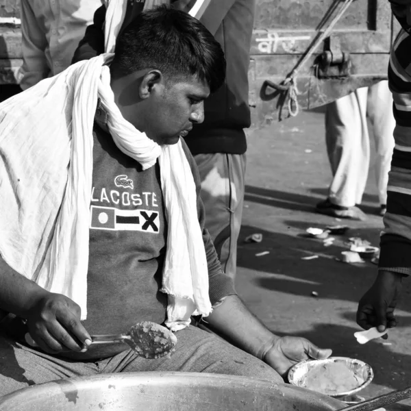 Yeni Delhi Hindistan Temmuz 2018 Güneşli Bir Günde Sahada Oynayan — Stok fotoğraf